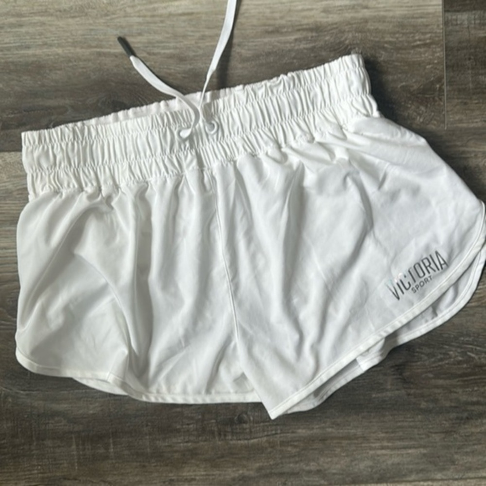 Victoria's Sport shorts Size Small white Drawstring Excellent quality